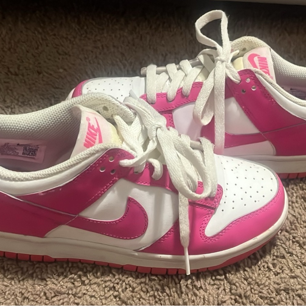Nike Pink and White Sneakers Classic Dunk Style